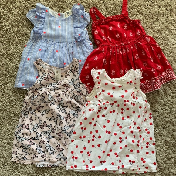 Dresses - Picture 1 of 1